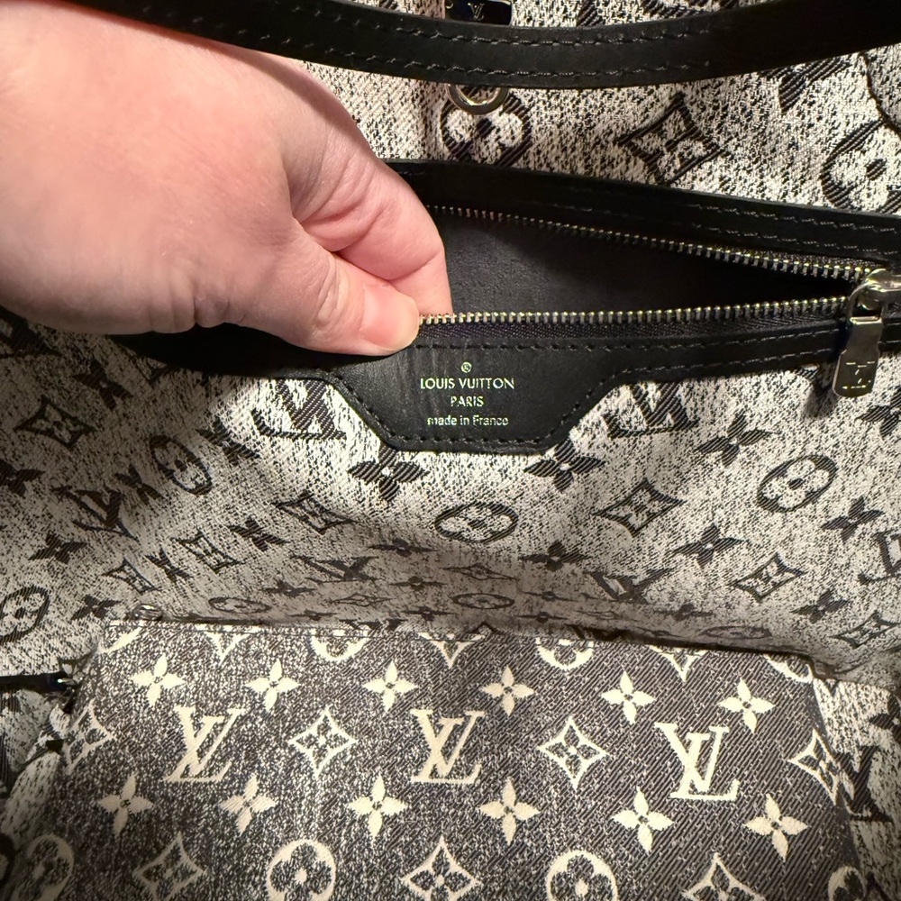 Louis Vuitton limited edition Black denim Neverfull MM - Picture 9 of 10